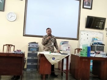SIRAMAN MOTIVASI OLEH KETUA KOMITE SEKOLAH